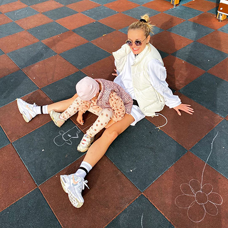 Звездный Instagram: счастливые моменты скоротечного лета Звездный Instagram: счастливые моменты скоротечного лета Хроника