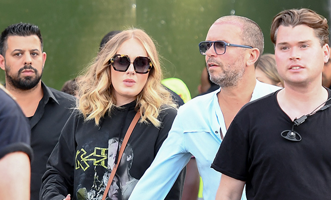 Адель замечена на свидании с новым мужчиной