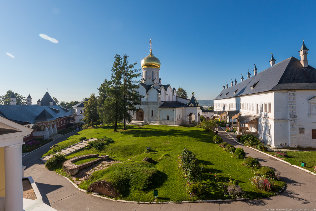 Савина сторожевский монастырь