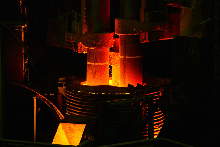 Надеждинский металлургический завод 125-лет непревзойденного качества продукции Надеждинский металлургический завод 125-лет непревзойденного качества продукции