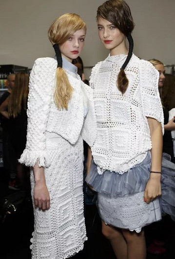 Из воздуха и пряжи: одежда от дизайнеров, связанная крючком… Из воздуха и пряжи: одежда от дизайнеров, связанная крючком… вдохновение,вязание крючком,идеи,Одежда