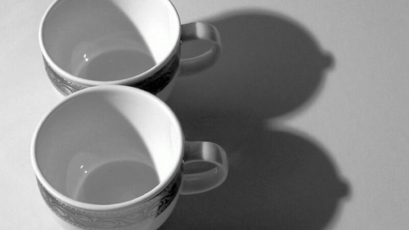 Фотография: 30 фото забавных теней, которые похожи на что-то другое №1 - BigPicture.ru