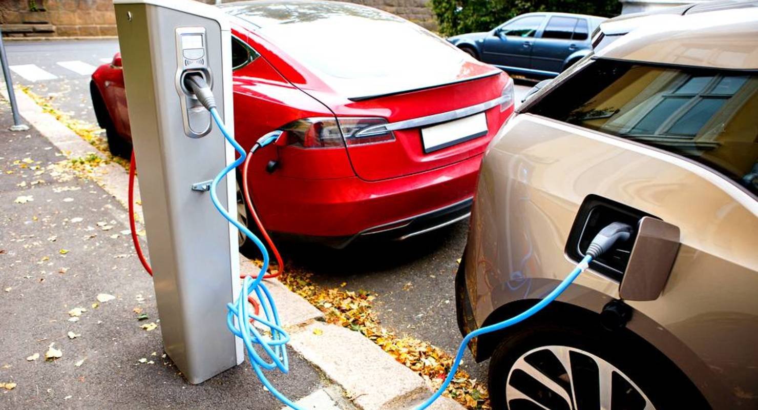 В России продолжают расти продажи новых и подержанных электромобилей