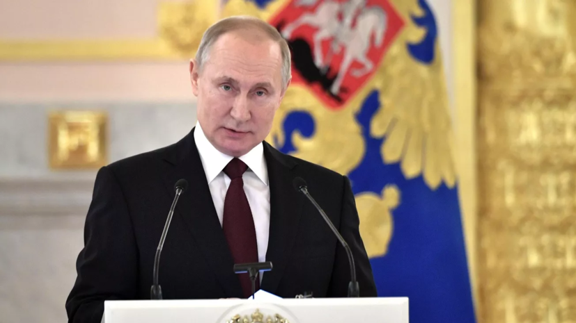 Путин: изменений в руководстве Генштаба нет и не планируется