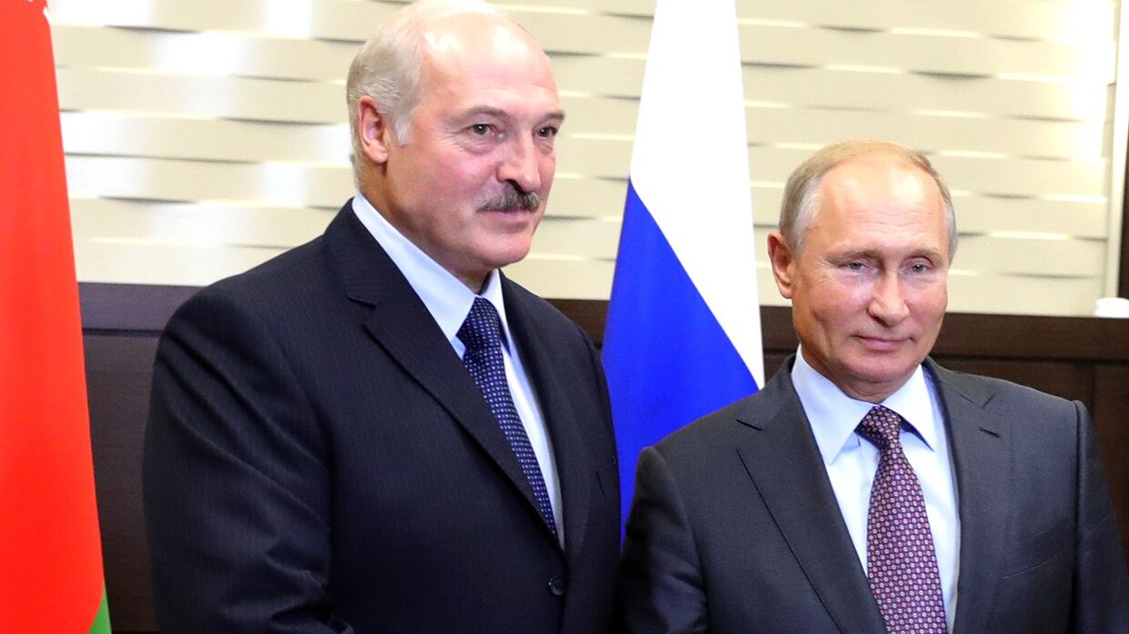 Путин поддержал проведение конституционной реформы в Белоруссии