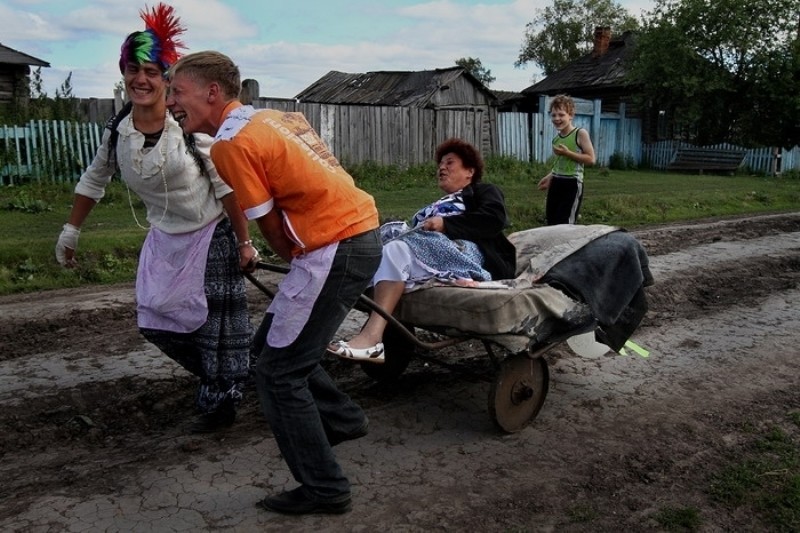 Смешные картинки отдых в деревне