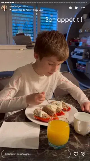 Выгнали из дома, ездят на трамвае, нет денег на няню: Ирина Болгар опубликовала огромный архив с детьми от Павла Дурова и рассказала о новых проблемах Ирины, БолгарСторис, Болгар, также, детей, Дуровым, Дурова, разрыва, сторис, который, всего, алиментов, детьми, Дуров, сейчас, которая, жизни, Ирина, Юлией, своих