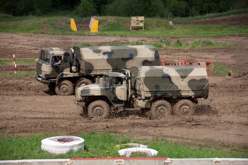 29 мая отмечается День военного автомобилиста автомобилей, автомобильной, войны, техники, также, военной, России, армии, автомобильных, войск, военные, видов, тысяч, автомобильная, более, различных, техника, обеспечения, стране, автомобили