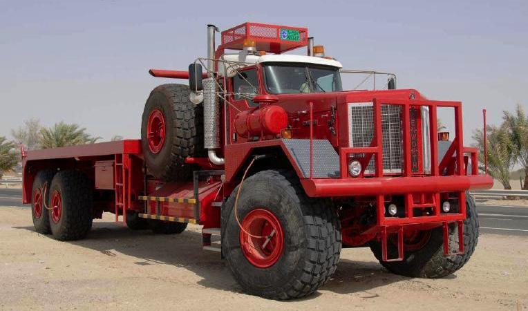 Kenworth 963 Oiler.jpg