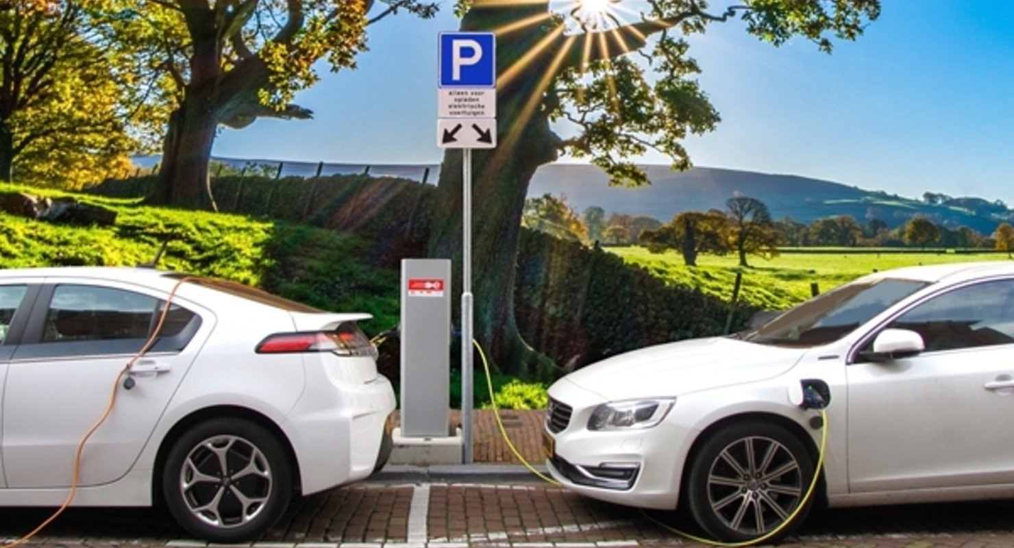 В Гонконге могут запретить продажу бензиновых автомобилей к 2035 году