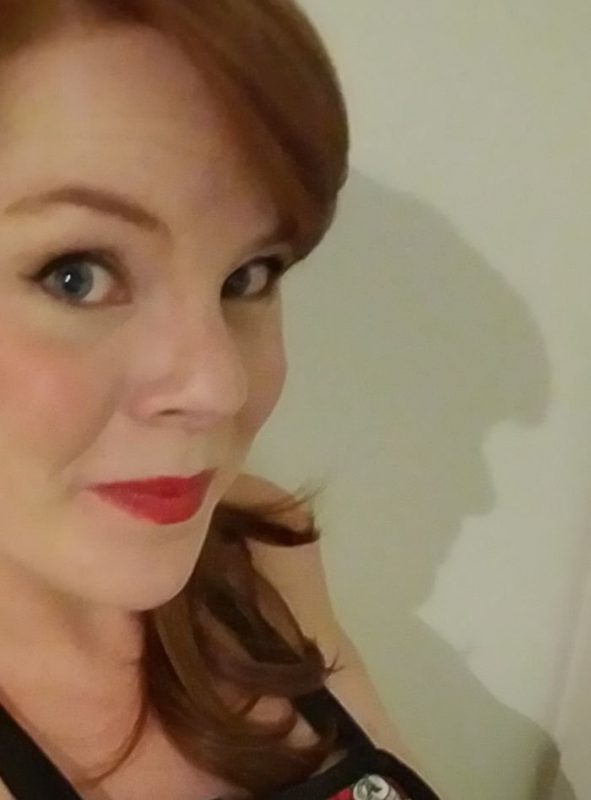 Фотография: 30 фото забавных теней, которые похожи на что-то другое №16 - BigPicture.ru