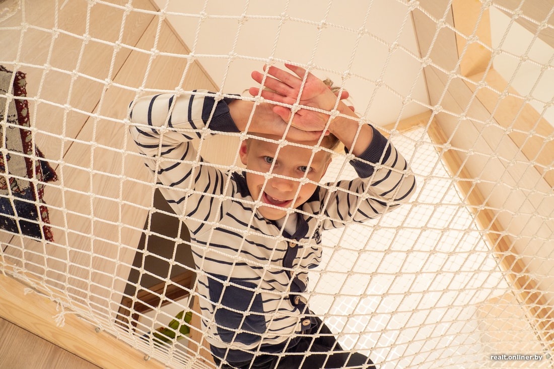 Помните семью из микродома на 16 «квадратах»? Посмотрите, какой удивительный коттедж она построила Помните семью из микродома на 16 «квадратах»? Посмотрите, какой удивительный коттедж она построила архитектура