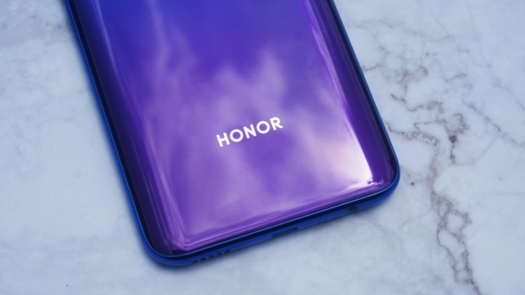 Huawei готовит следующее поколение бестселлера Honor 8X новости,смартфон,статья