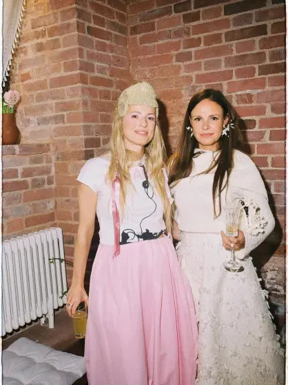 Софья Эрнст показала, как отпраздновала день рождения с мужем Константином Эрнстом и Дарьей Мороз Эрнст, рождения, Софья, Софьи, Мороз, ЭрнстСофья, ЭрнстДень, Константин, Дарья, Ольга, Свиблова, детей, счастье, ЭрнстДарья, Томпсон, вместе, Первого, директор, генеральный, ЭрнстНапомним