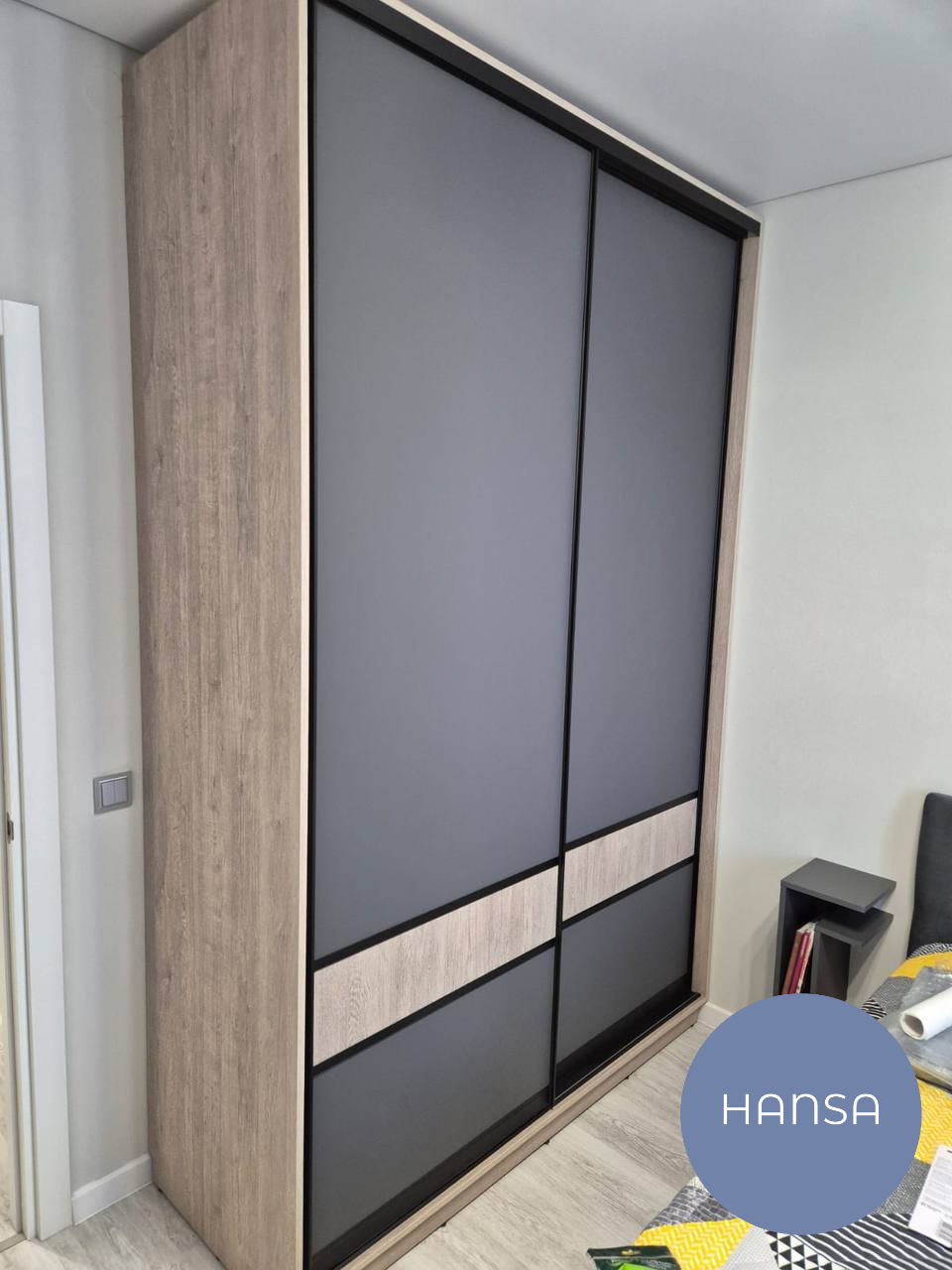 Шкаф-купе в спальню на заказ от Hansa Mebel в СПб