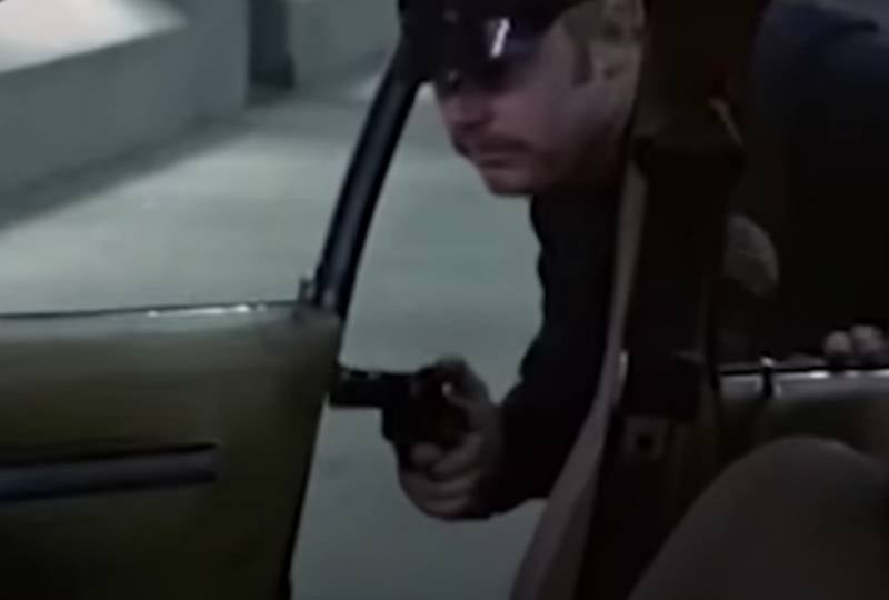 «Терминатор» и револьверы «Терминатор» и револьверы оружие