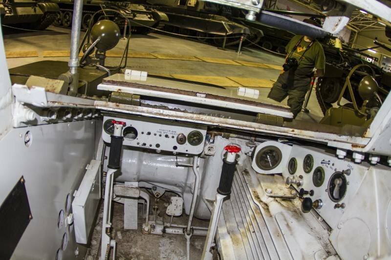 Танк М3А «Стюарт» снаружи и внутри Танк М3А «Стюарт» снаружи и внутри