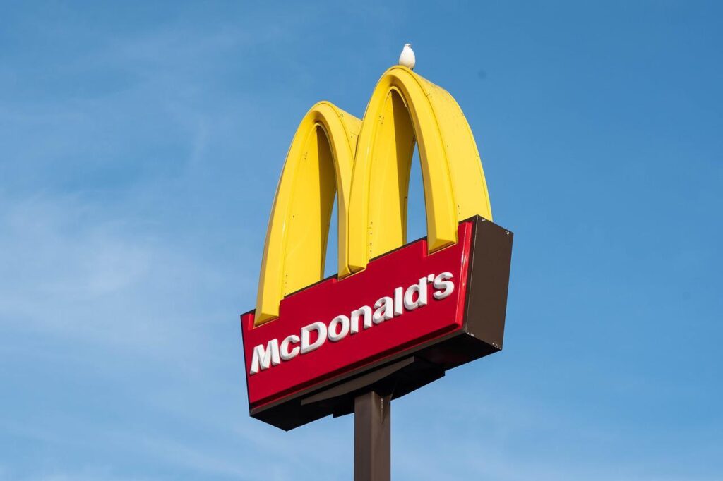 Собянин: McDonald’s в России после ребрендинга сохранит привычное меню