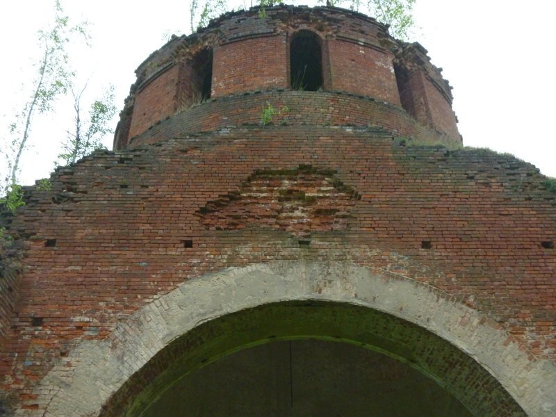 Остатки церкви памятники архитектуры, путешествия, храм