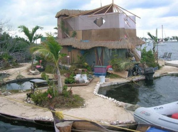 Искусственный остров из пластиковых бутылок Искусственный остров из пластиковых бутылок сделай сам