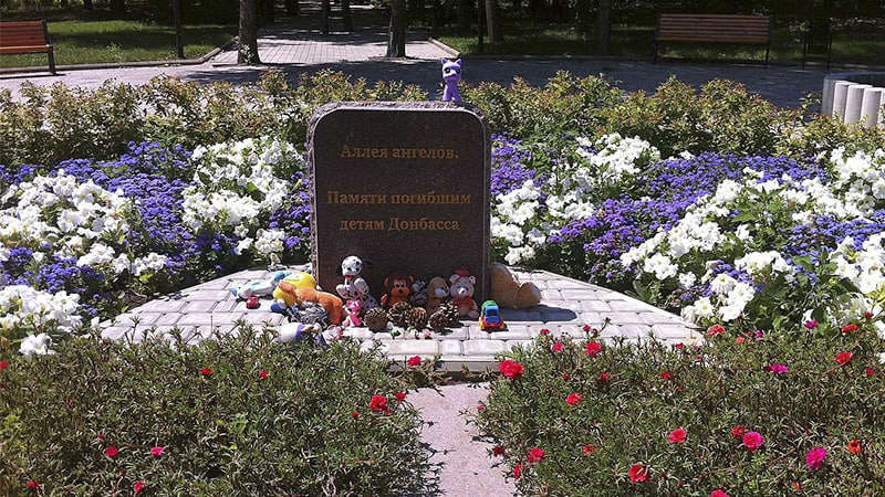 Дети Донбасса - вот судьи тех, кто "любит мир" украина