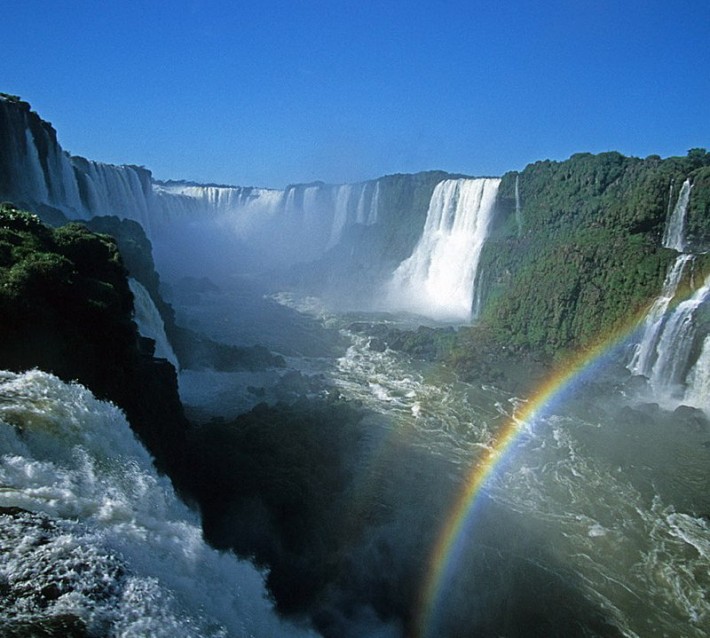 Красивейшие водопады Игуасу Красивейшие водопады Игуасу природа