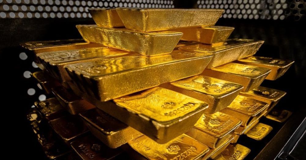 Некоторые страны решили забрать из Штатов свое золото