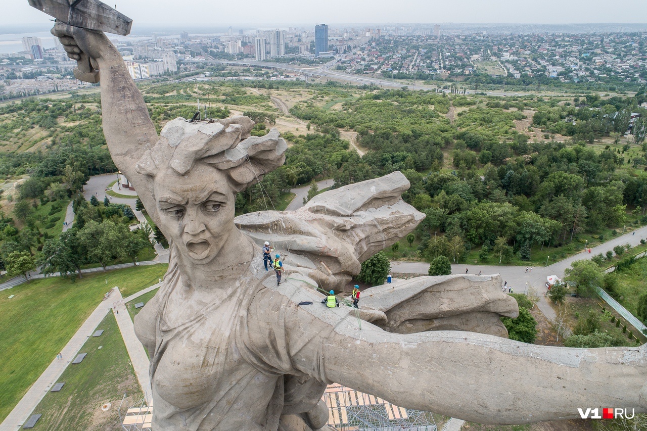 Россия, Волгоград, статуя Родины-матери
