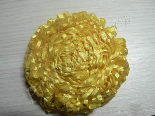 Одуванчик из атласных лент: мастер-класс поделки,рукоделие,своими руками,цветы из лент