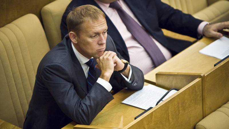 Депутат ГД Луговой попросил проверить НКО на получение денег от Великобритании