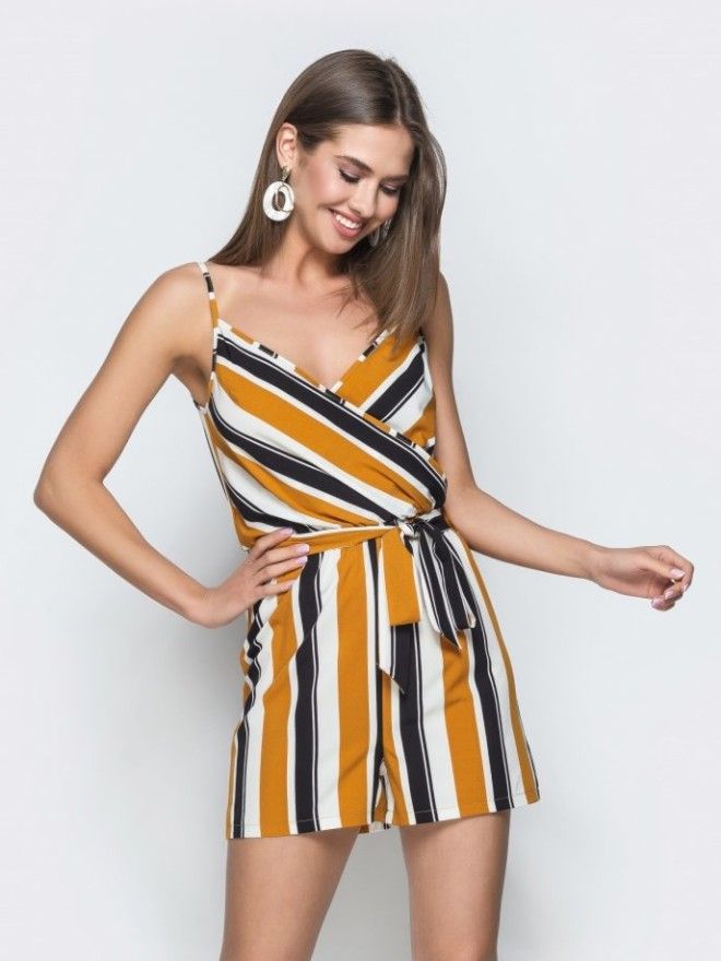 10 лучших моделей мини комбинезонов для лета 10 лучших моделей мини комбинезонов для лета