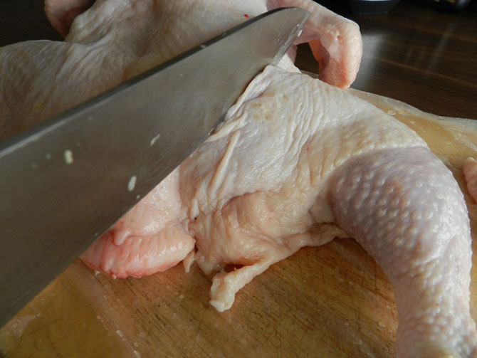 Рецепт на выходные: Как правильно разделать курицу