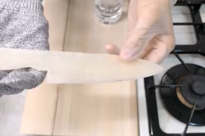 Как делается нож из риса
