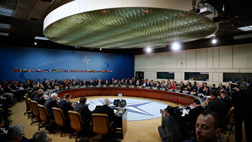 Министры иностранных дел стран НАТО собираются на сессию, чтобы официально пригласить Черногорию стать членом альянса