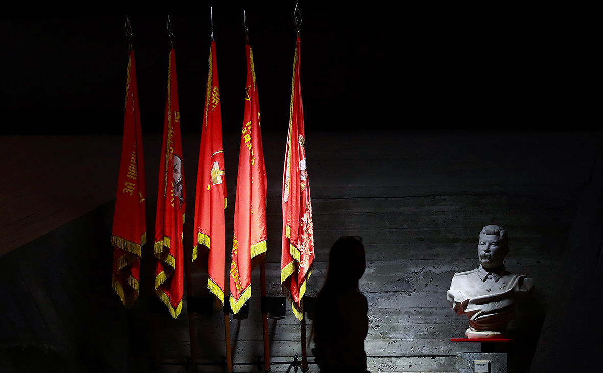 Европарламент потребовал от России не обелять преступления режима СССР