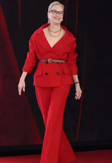 Мэрил Стрип и Энн Хэтэуэй представили фильм 