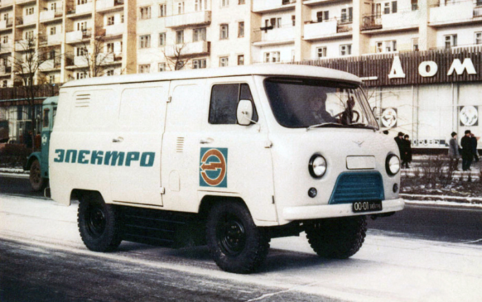 Экспериментальный фургон-электромобиль УАЗ-451МИ, 1975 год. | Фото: autowp.ru.