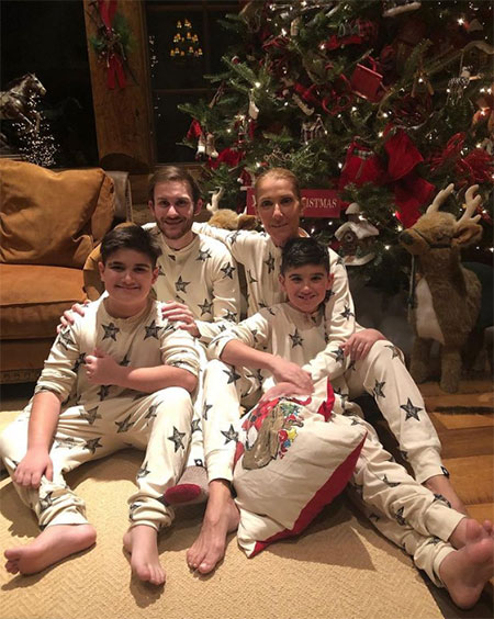 Рождество-2020: Криштиану Роналду, Дэвид и Виктория Бекхэм, Джастин Бибер и другие поделились семейными снимками Рождество-2020: Криштиану Роналду, Дэвид и Виктория Бекхэм, Джастин Бибер и другие поделились семейными снимками Звезды,Новости о звездах