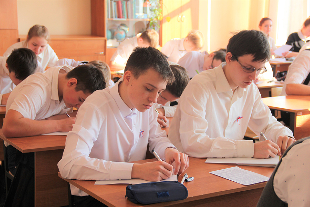 В Госдуме объяснили, как дистанционное обучение ударит по образованию