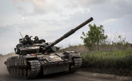 От секретных российских мин у самостийных танкистов сносит башню