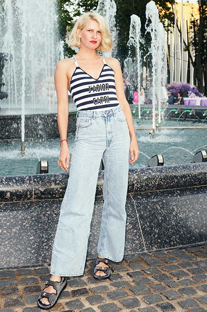 Елена Летучая, Рената Литвинова, Екатерина Варнава и другие на летней вечеринке в Москве Елена Летучая, Рената Литвинова, Екатерина Варнава и другие на летней вечеринке в Москве Светская жизнь