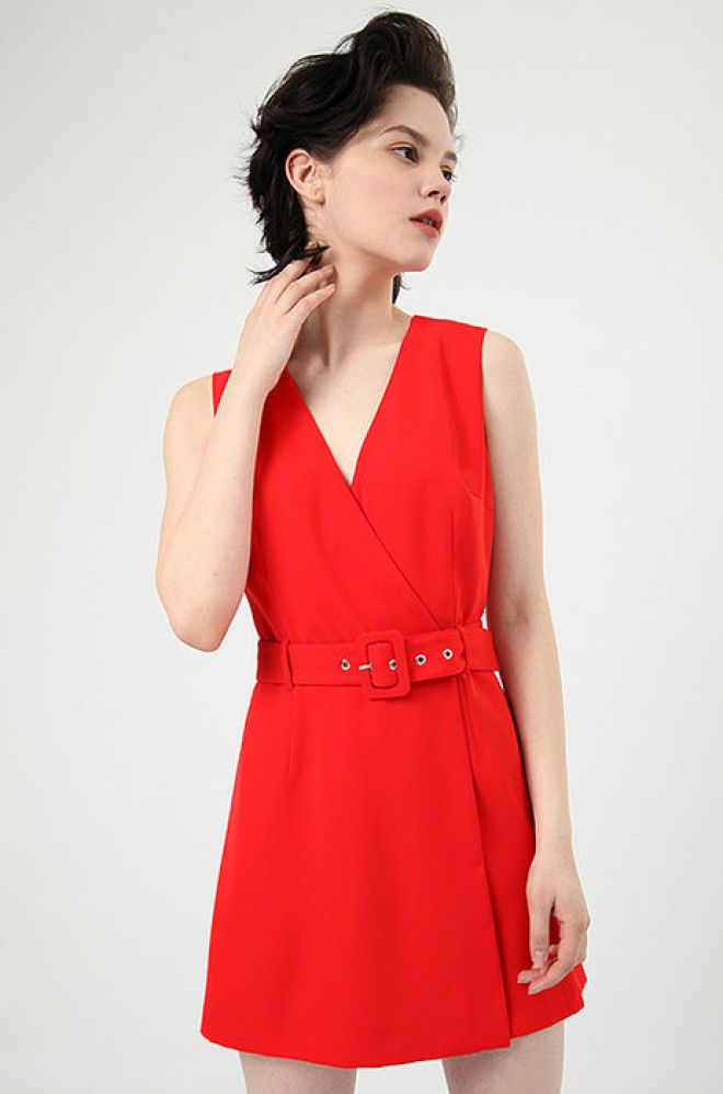 10 лучших моделей мини комбинезонов для лета 10 лучших моделей мини комбинезонов для лета