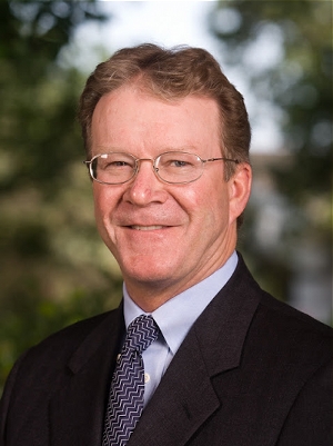 История о том как американская бандитская семья Херст - первых медиамагнатов Америки и родоначальников фейк-ньюз , спровоцировала войну между США и Испанией .Семейка Hearst - война ,бандитизм, ложь и деньги . История о том как американская бандитская семья Херст - первых медиамагнатов Америки и родоначальников фейк-ньюз , спровоцировала войну между США и Испанией .Семейка Hearst - война ,бандитизм, ложь и деньги . геополитика,история