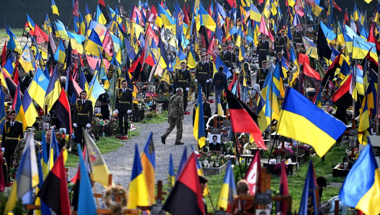 Страшные цифры потерь обвалят киевский режим. Украинские эксперты и политики теряют веру в победу украина