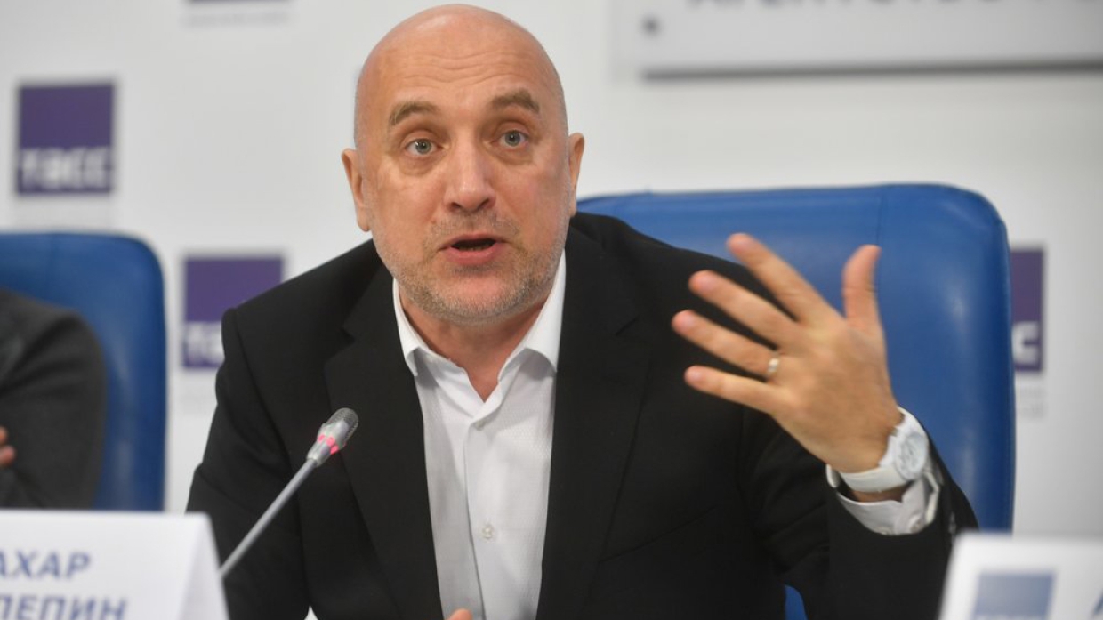 Сурайкин пообещал продемонстрировать Прилепину «всю мощь «Коммунистов России» Политика