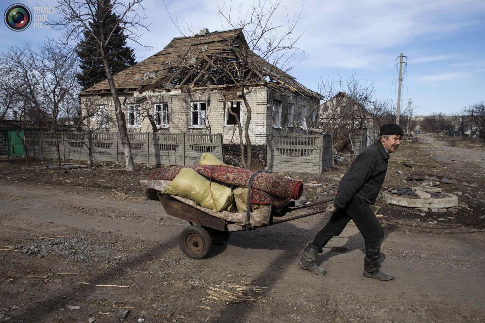 Руины Донбасса