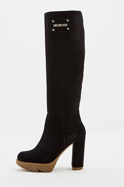 Шагай смело: 27 пар сапог и ботильонов, чтобы наступить хмурой осени на горло новости моды