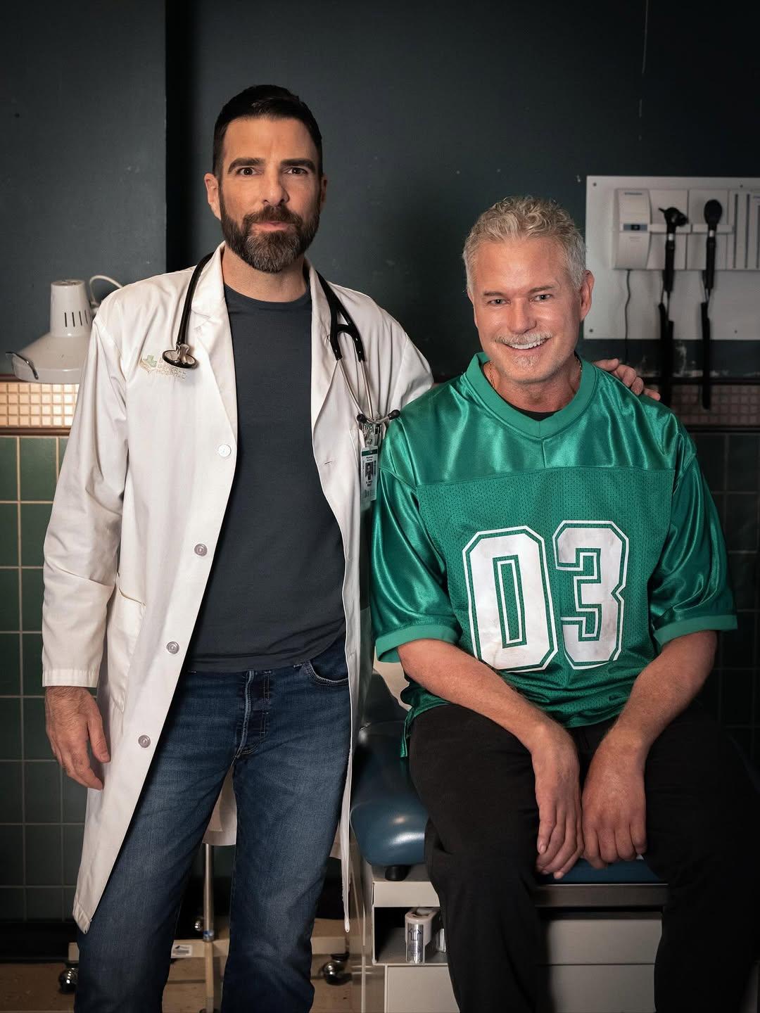 Последнее фото звезды сериалов «Эйфория» и «Анатомия страсти» Эрика Дейна: актер скончался от неизлечимой болезни болезнь, Эрика, быстро, Дейна, инвалидном, когда, скончался, актер, назад, Ребекка, заболевание, развода, вынужден, замужней, «Эйфория», страсти», Герига, разводе, Стивена, Хокинга