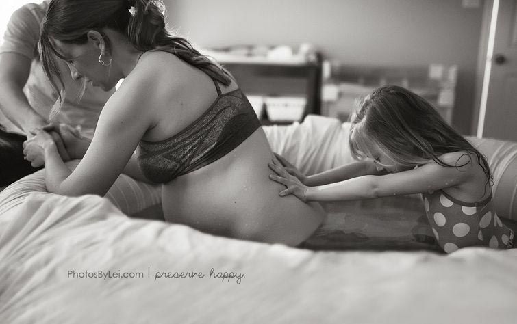 Женщины во время родов, женщины сразу после родов, женщины несколько минут после родов, Лелайни Роджерс, Leilani Rogers