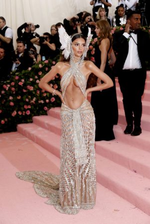 15 самых нелепых нарядов на Мет Гала 2019 met gala 2019,знаменитости,интересное,мода